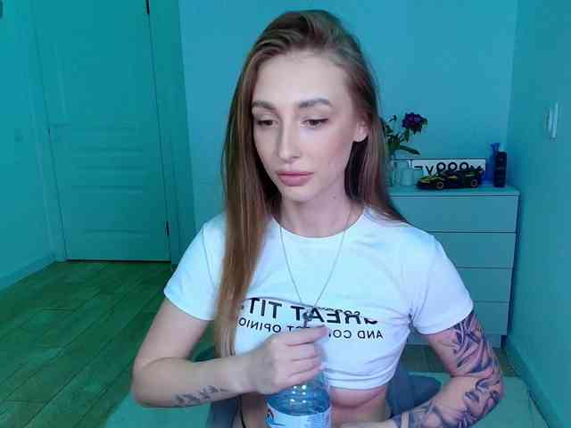 -AnlinaW- webcam