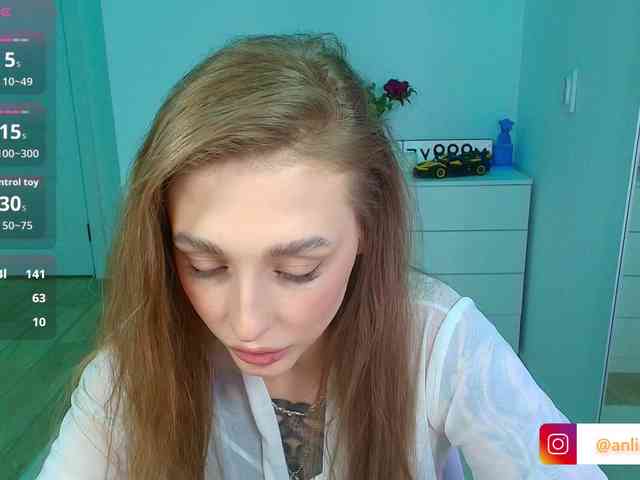 -AnlinaW- webcam