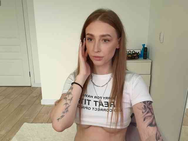 -AnlinaW- webcam