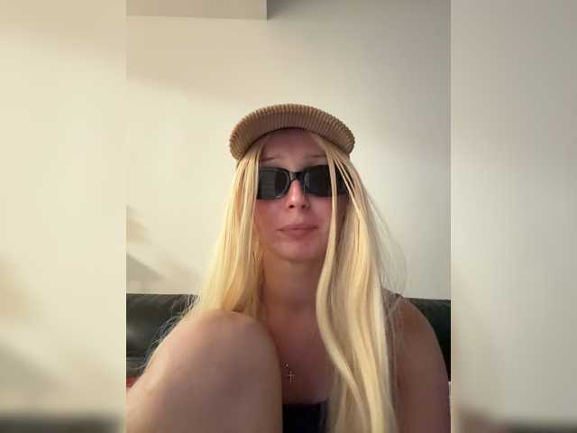 Nelerix live cam on BongaCams