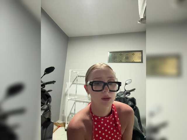 Nelerix live cam on BongaCams
