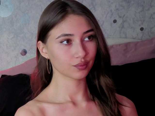 AffiinaLovsx live cam on BongaCams