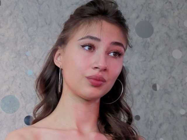 AffiinaLovsx live cam on BongaCams