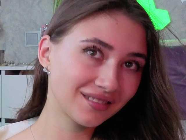 AffiinaLovsx live webcam show