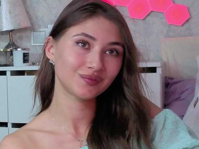 AffiinaLovsx live cam on BongaCams