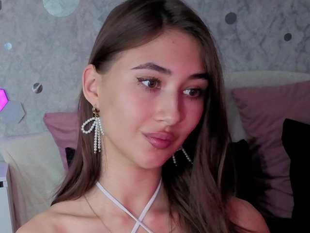 AffiinaLovsx live cam on BongaCams