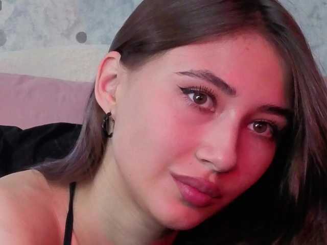 AffiinaLovsx live cam on BongaCams