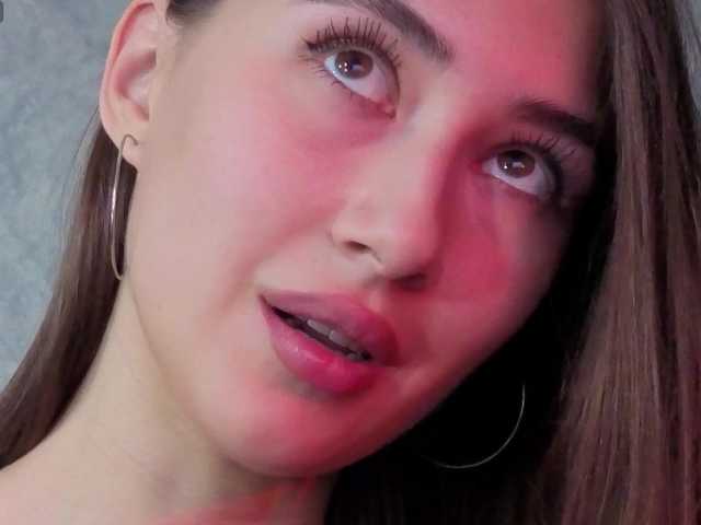 AffiinaLovsx live cam on BongaCams
