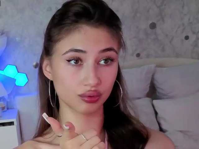 AffiinaLovsx, en vivo ahora en BongaCams
