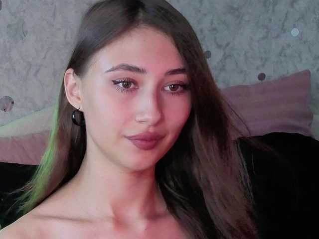 AffiinaLovsx live cam on BongaCams