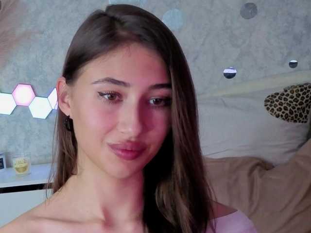 AffiinaLovsx live cam on BongaCams