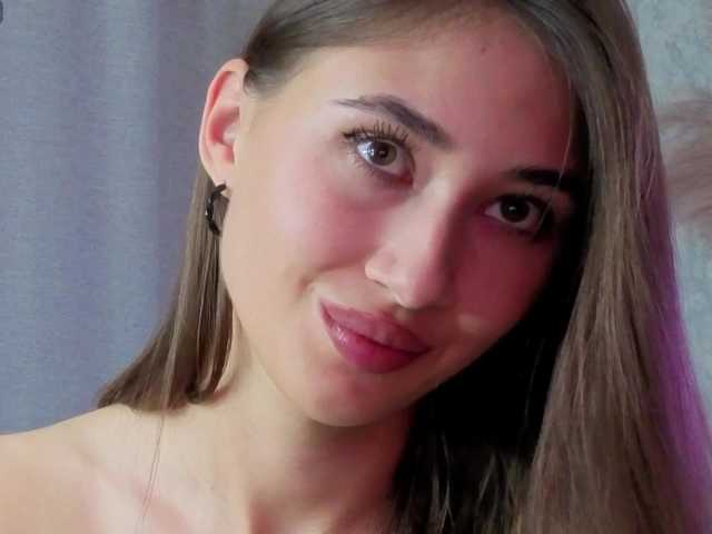 AffiinaLovsx live cam on BongaCams