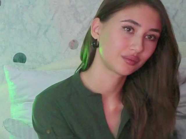 AffiinaLovsx live cam on BongaCams