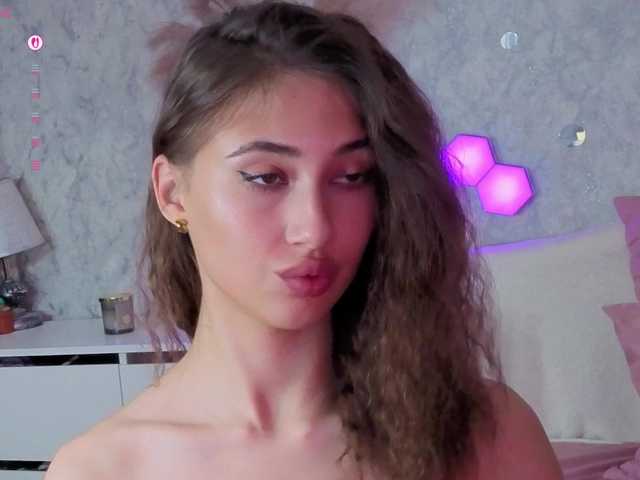 AffiinaLovsx live cam on BongaCams