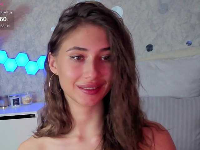 AffiinaLovsx live cam on BongaCams