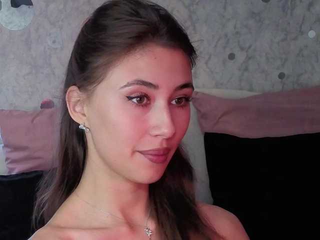 AffiinaLovsx live cam on BongaCams