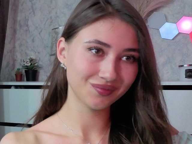 AffiinaLovsx live cam on BongaCams