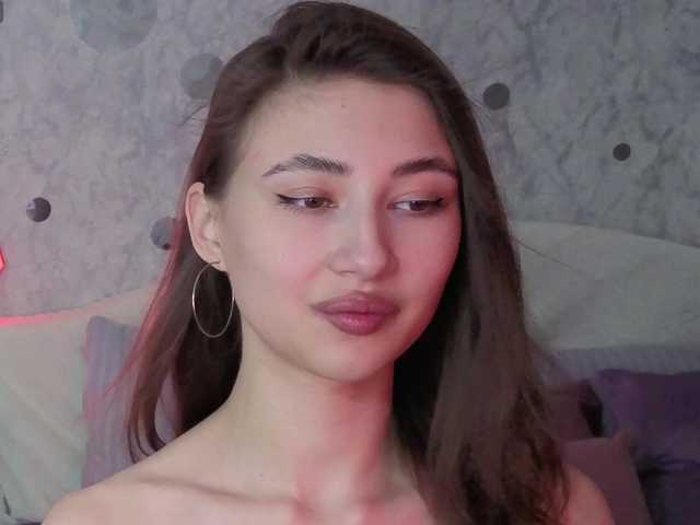 AffiinaLovsx's BongaCams show and profile