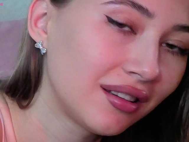 AffiinaLovsx live cam on BongaCams