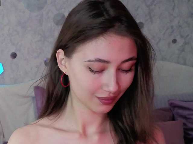 AffiinaLovsx's BongaCams show and profile