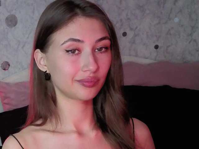 AffiinaLovsx live cam on BongaCams