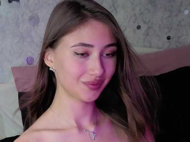 AffiinaLovsx live cam on BongaCams