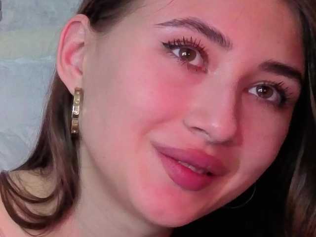 AffiinaLovsx live cam on BongaCams