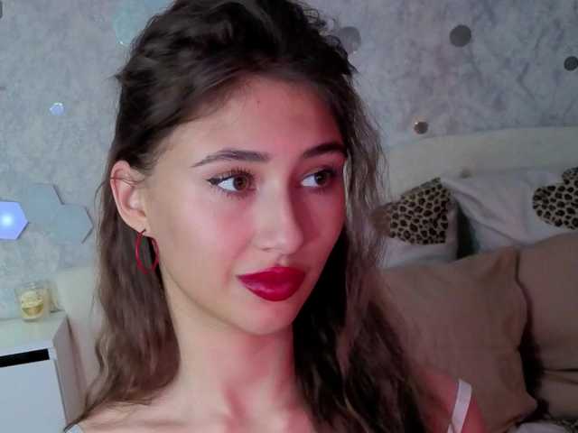AffiinaLovsx live cam on BongaCams