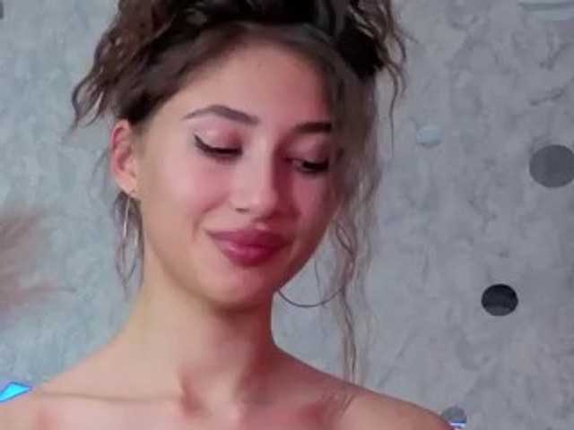 AffiinaLovsx live cam on BongaCams