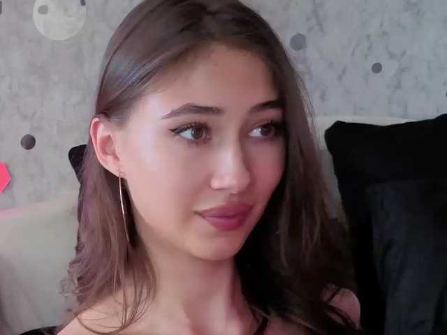 AffiinaLovsx live cam on BongaCams