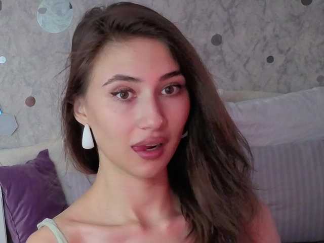 AffiinaLovsx live cam on BongaCams