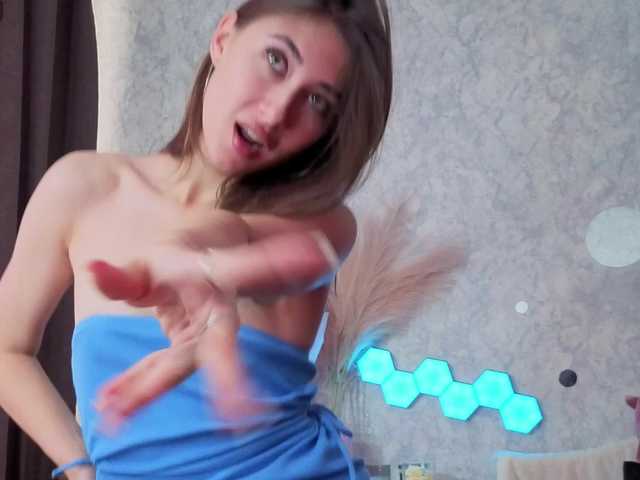 AffiinaLovsx live cam on BongaCams