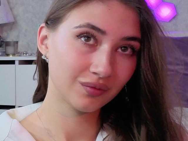 AffiinaLovsx live cam