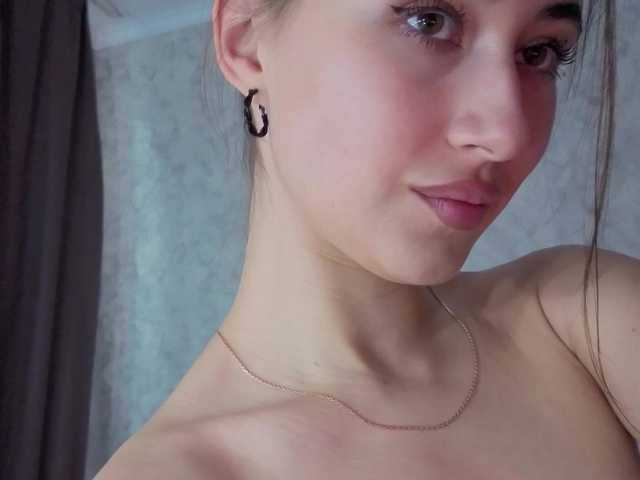 AffiinaLovsx live cam on BongaCams