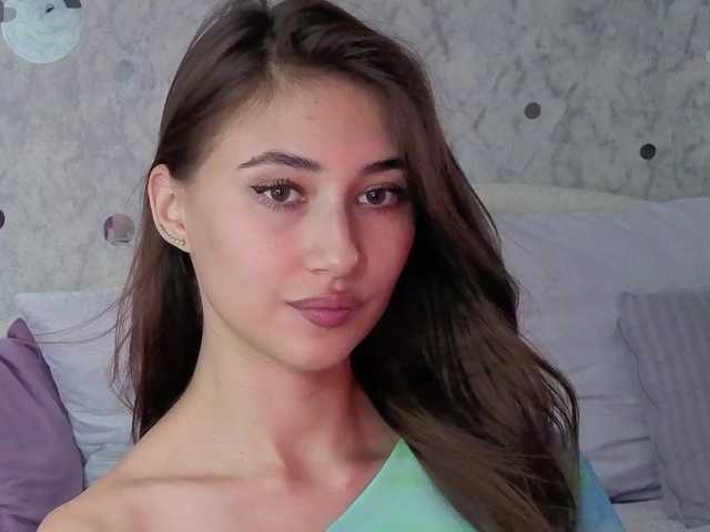 AffiinaLovsx live cam on BongaCams
