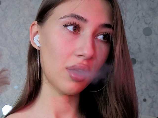 AffiinaLovsx live cam on BongaCams