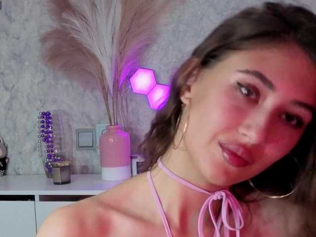 AffiinaLovsx live cam on BongaCams