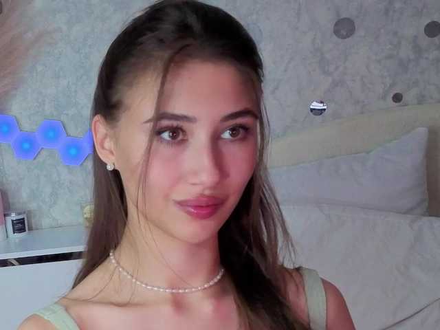 AffiinaLovsx live cam on BongaCams