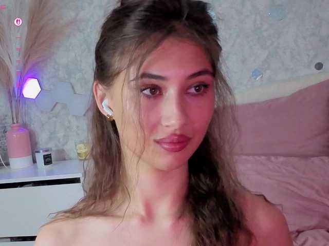 AffiinaLovsx live cam on BongaCams