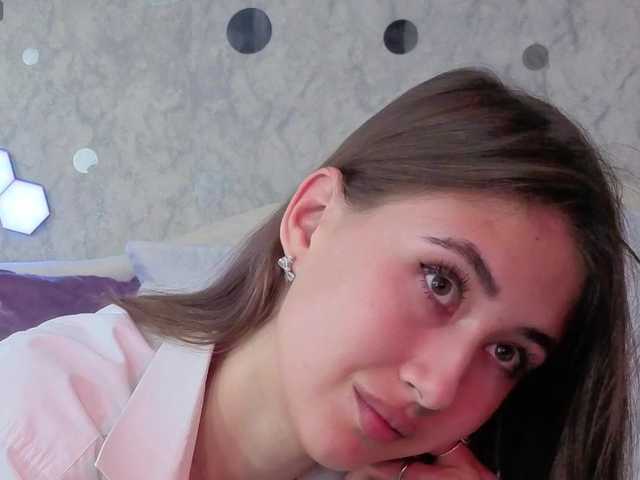 AffiinaLovsx live webcam show