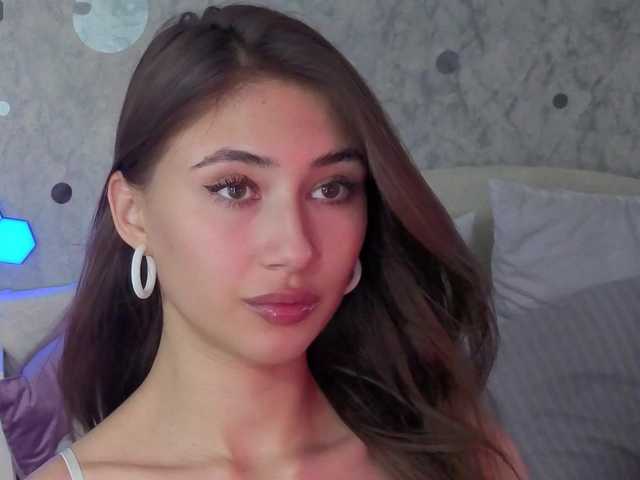 AffiinaLovsx live cam on BongaCams