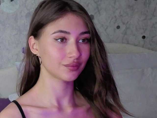 AffiinaLovsx live cam on BongaCams