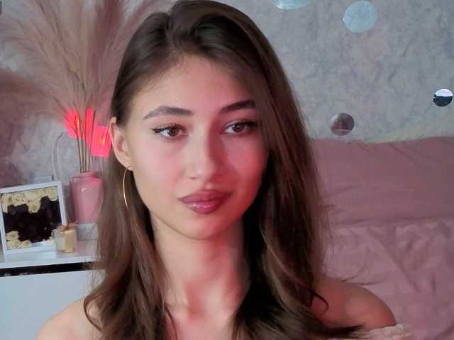 AffiinaLovsx live cam on BongaCams