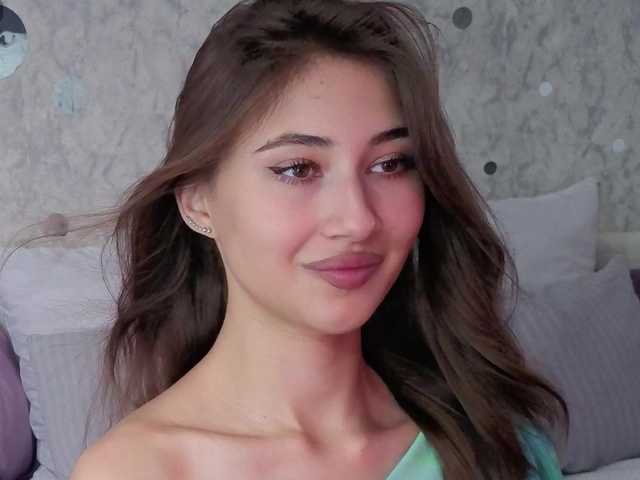 AffiinaLovsx live cam on BongaCams