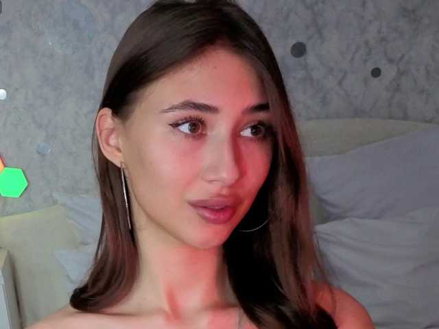 AffiinaLovsx live cam on BongaCams
