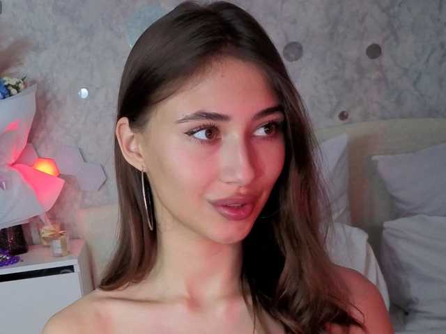 AffiinaLovsx live cam on BongaCams