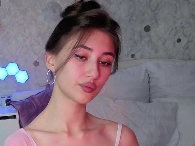 AffiinaLovsx live cam on BongaCams