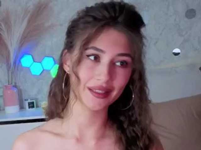AffiinaLovsx live cam on BongaCams