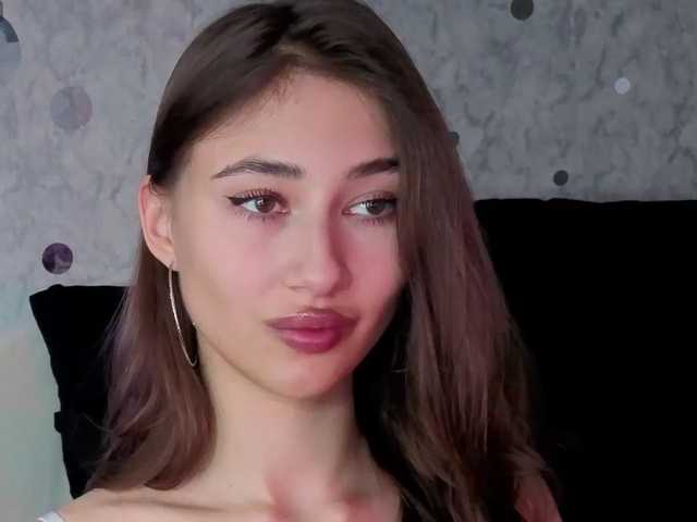 AffiinaLovsx live cam on BongaCams
