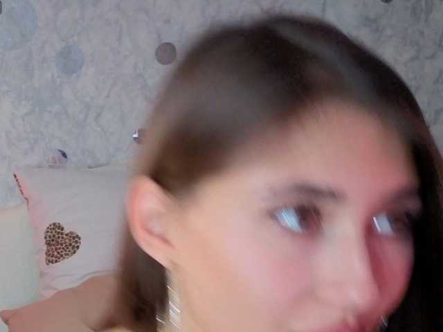 AffiinaLovsx live cam on BongaCams